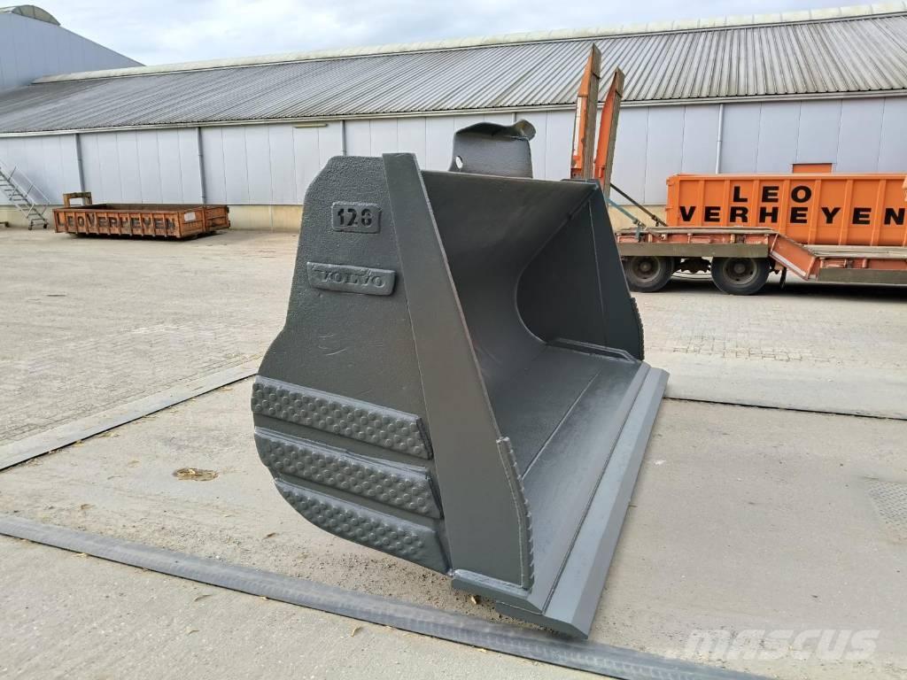 Volvo L 220 Ковши
