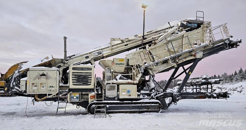 Metso LT 330 D Мобильные дробилки