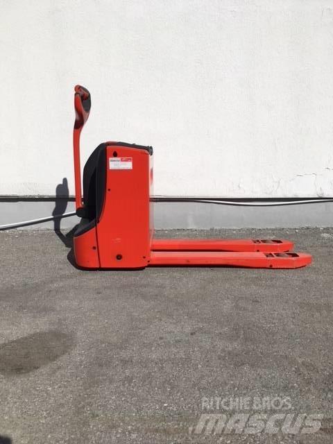 Linde T16/1152 Ручные электрические тележки