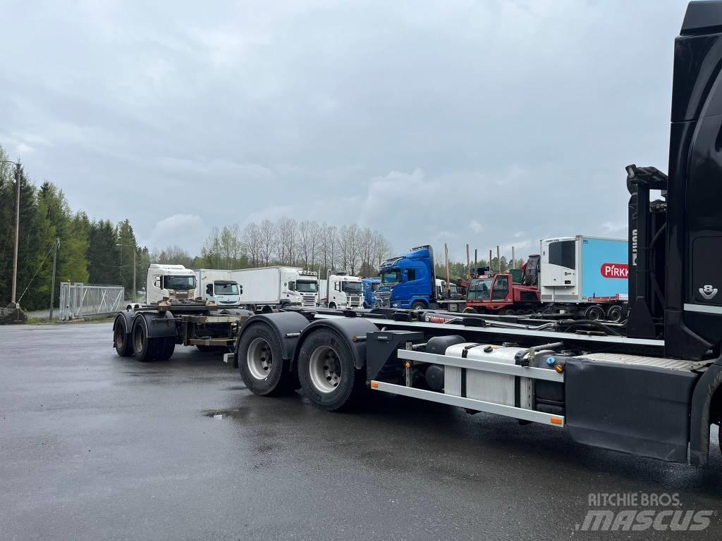 Närko V LAVA D5HF51 BDF Прицепы