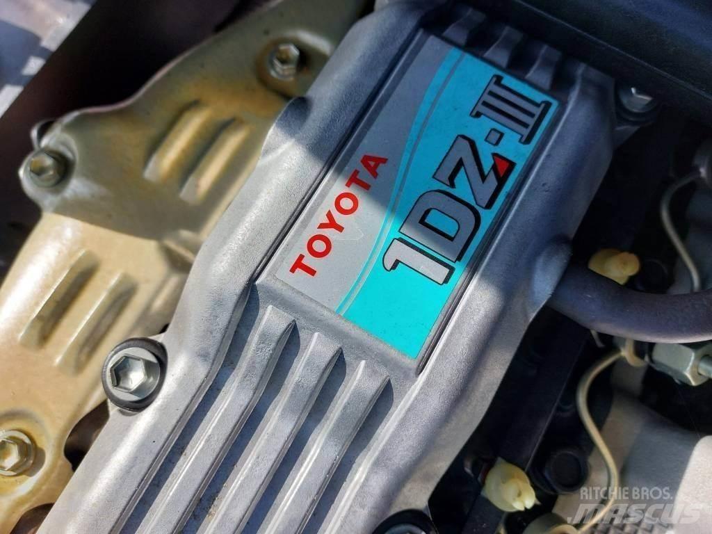 Toyota FDZN30 Другие складские механизмы