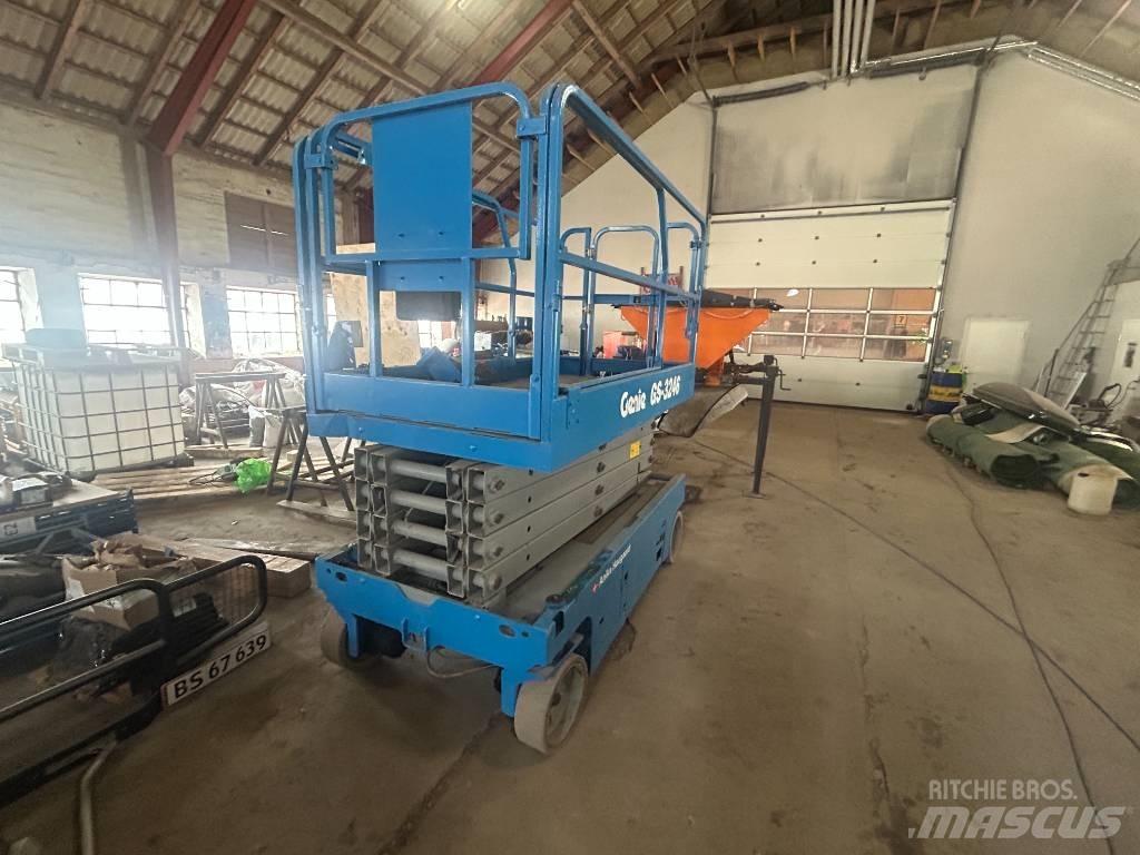 Genie GS3246 Ножничные подъемники