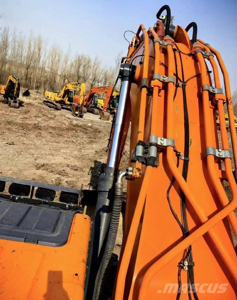 Doosan DX 500 LC Гусеничные экскаваторы