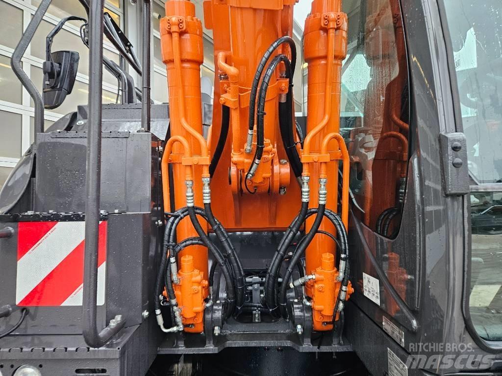 Hitachi ZX150W-7 Колёсные экскаваторы