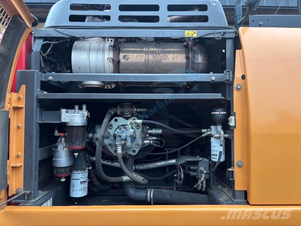 CASE CX 300 D Гусеничные экскаваторы