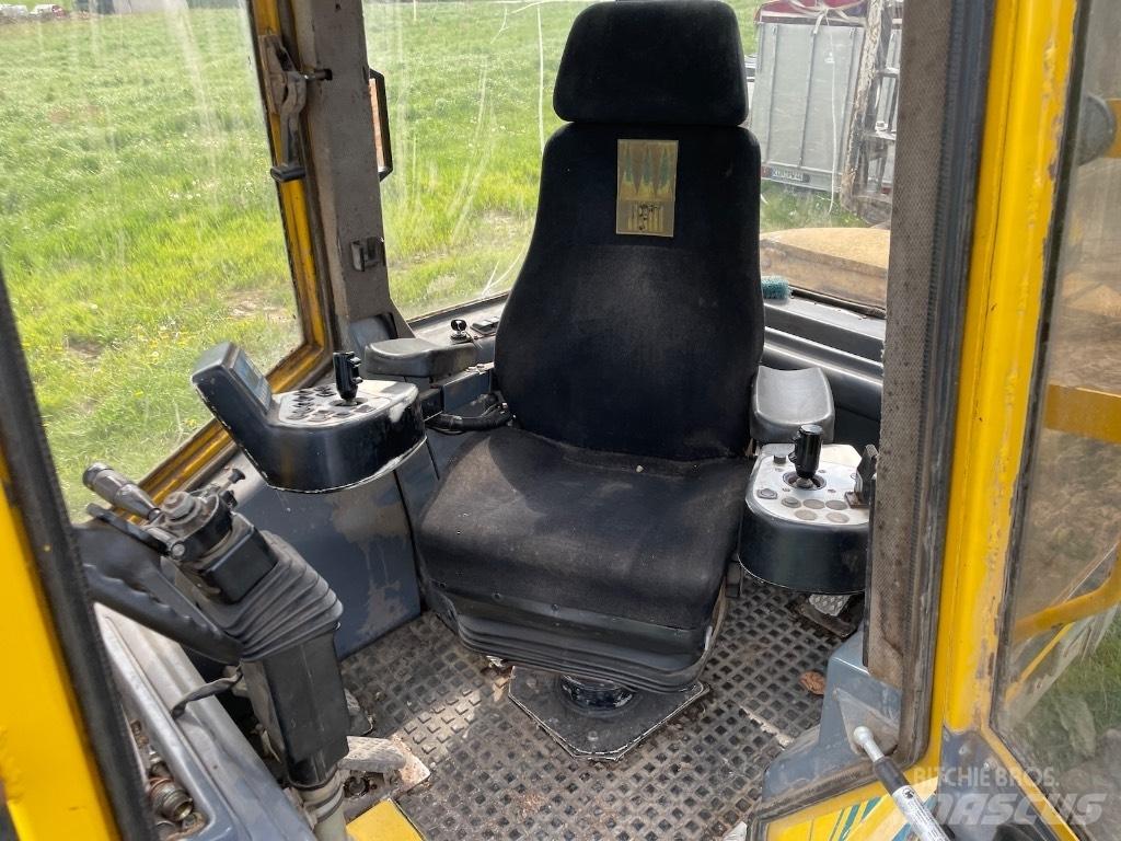 HSM 208 F Форвардеры