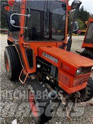 Kubota L 245 Коммунальные тракторы