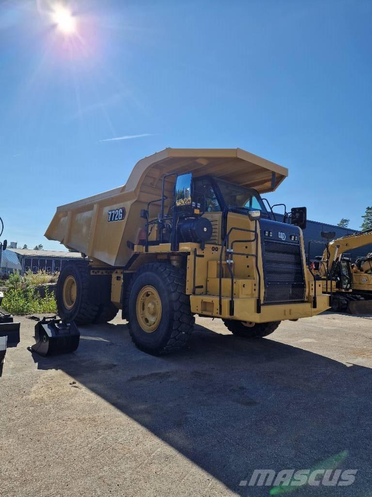 CAT 772G Карьерные самосвалы