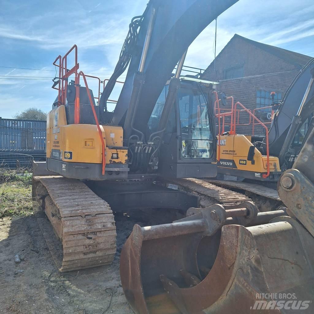 Volvo ECR 355 E Гусеничные экскаваторы