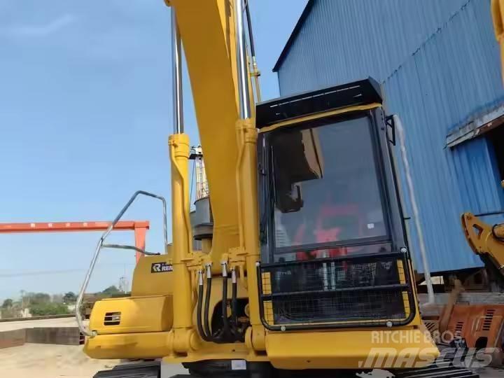 Komatsu PC300 Гусеничные экскаваторы