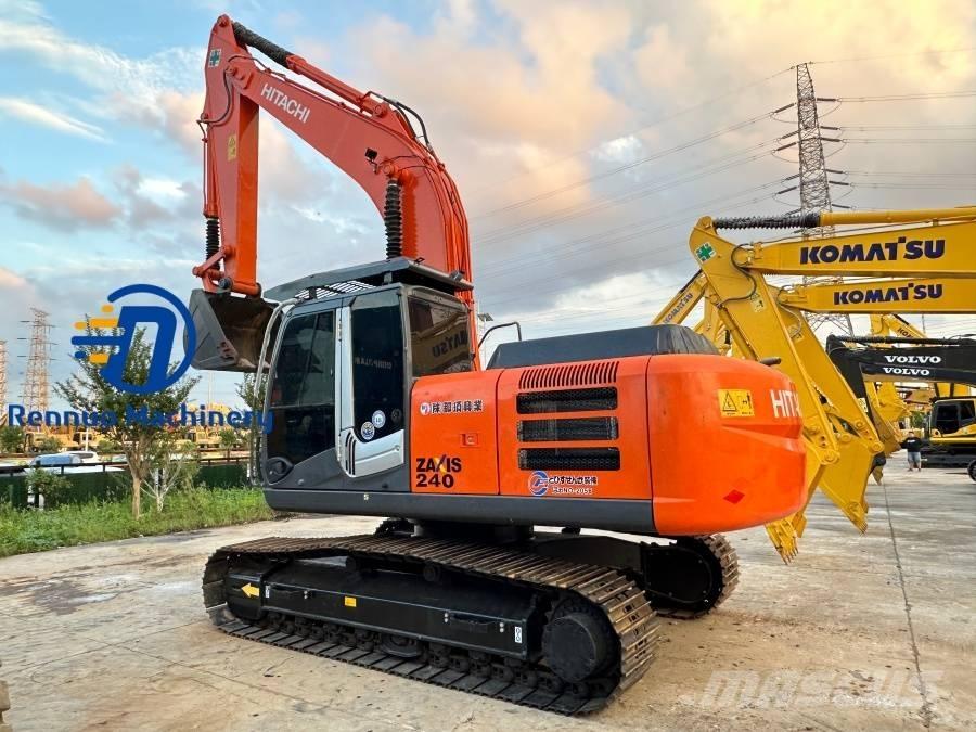 Hitachi ZX 240 Гусеничные экскаваторы