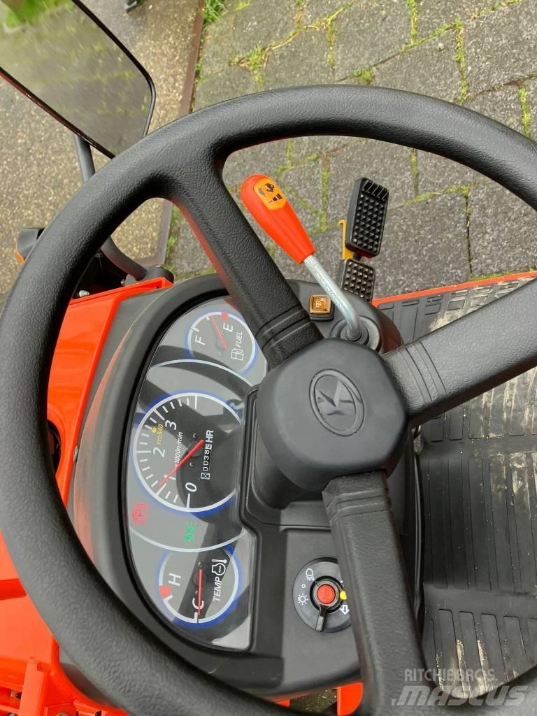 Kubota B1-240 Трактора
