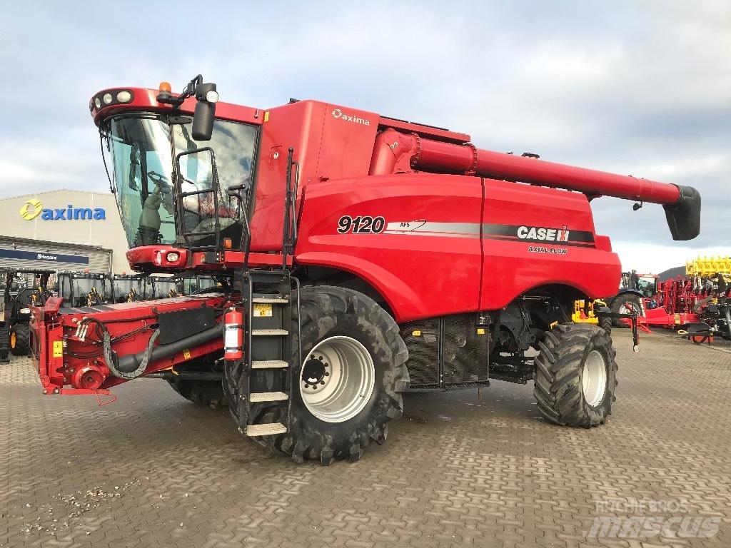 Case IH 9120 Зерноуборочные комбайны