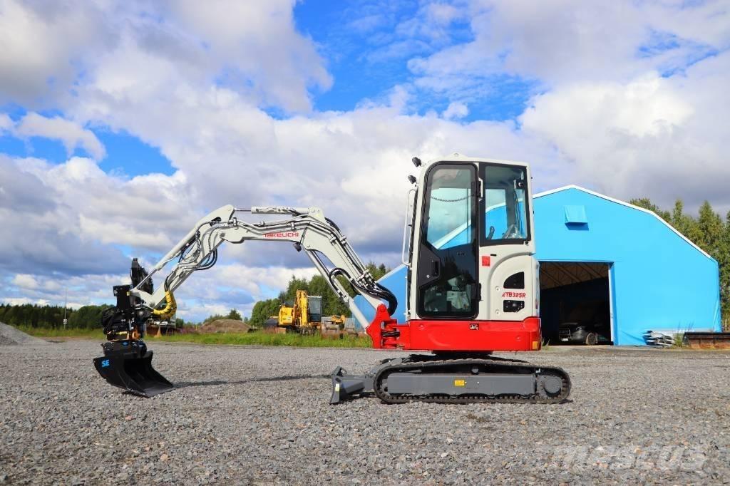 Takeuchi TB325R Мини-экскаваторы