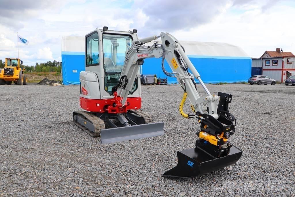 Takeuchi TB325R Мини-экскаваторы