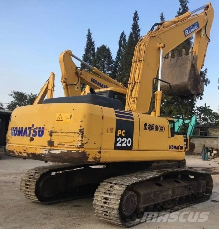 Komatsu pc220-7 Гусеничные экскаваторы