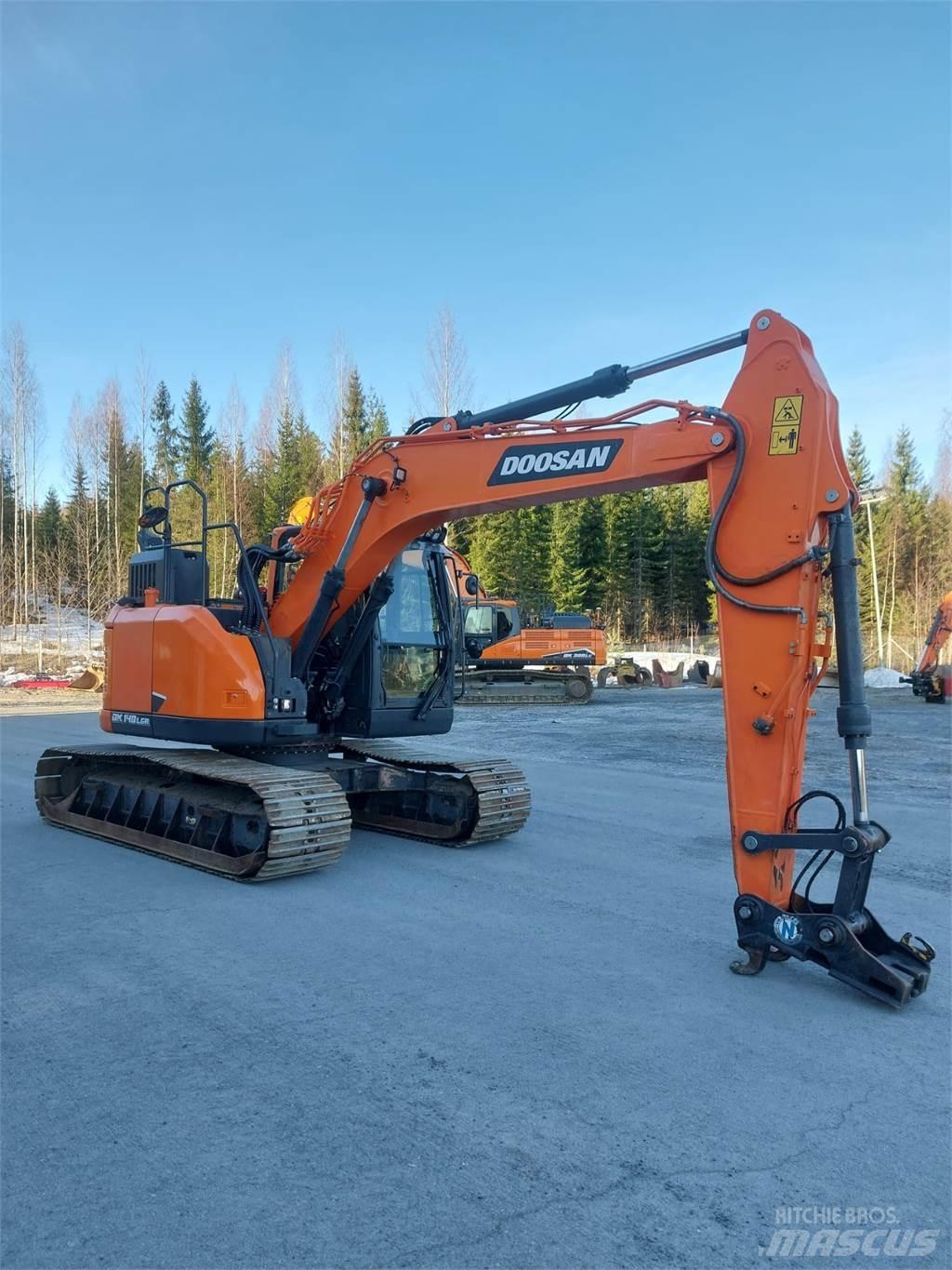 Doosan DX 140LCR 7 Гусеничные экскаваторы