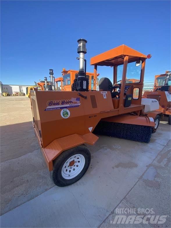 Broce RCT350 Вакуумные уборочные машины