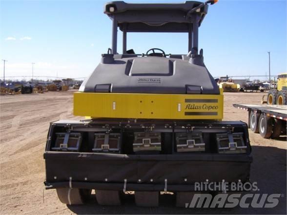 Dynapac CP2700 Пневматические катки