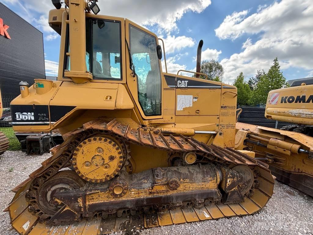 CAT D 6 N XL Гусеничные бульдозеры
