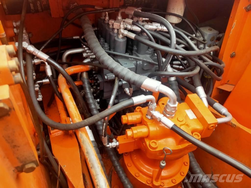 Doosan DH225LC-7 Гусеничные экскаваторы
