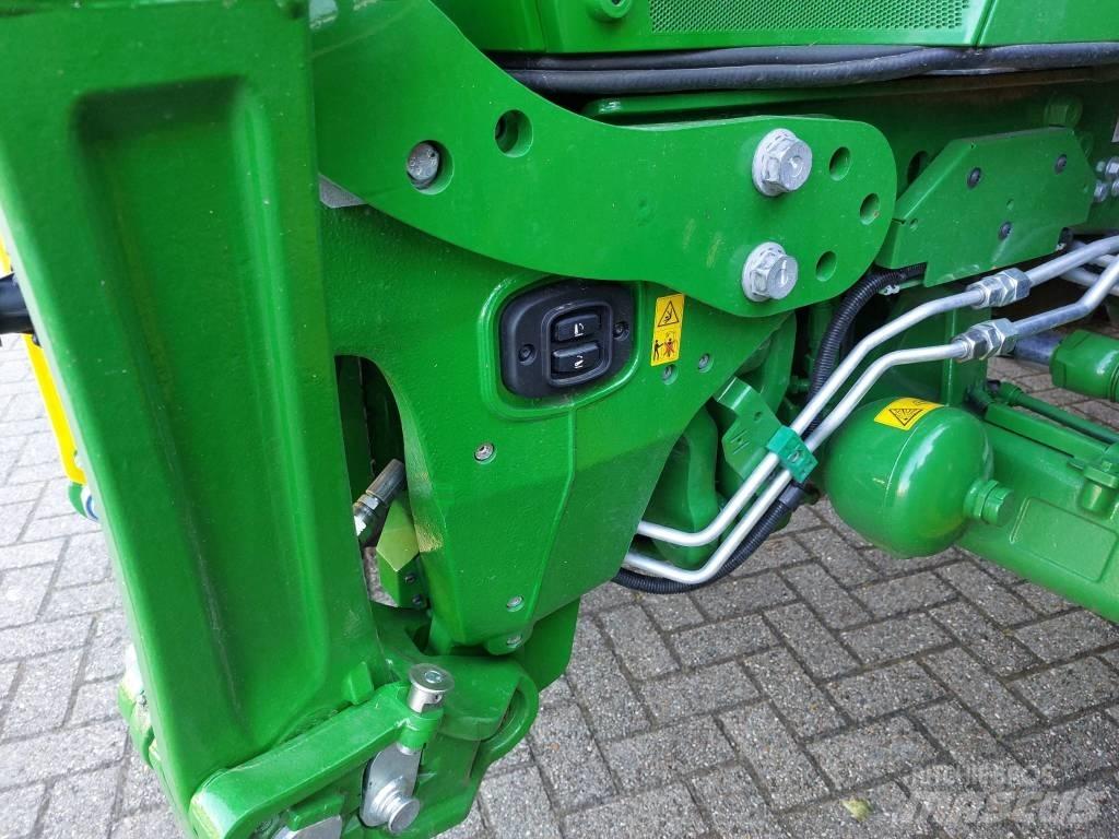 John Deere 6R150 Трактора