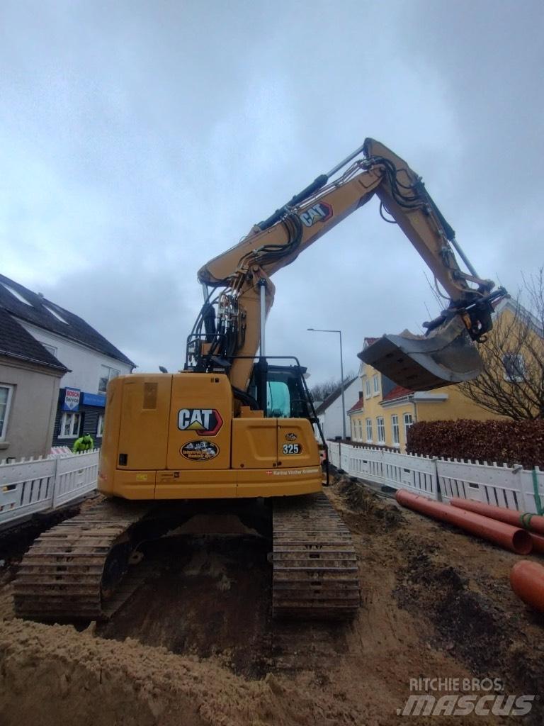 CAT 325 Гусеничные экскаваторы