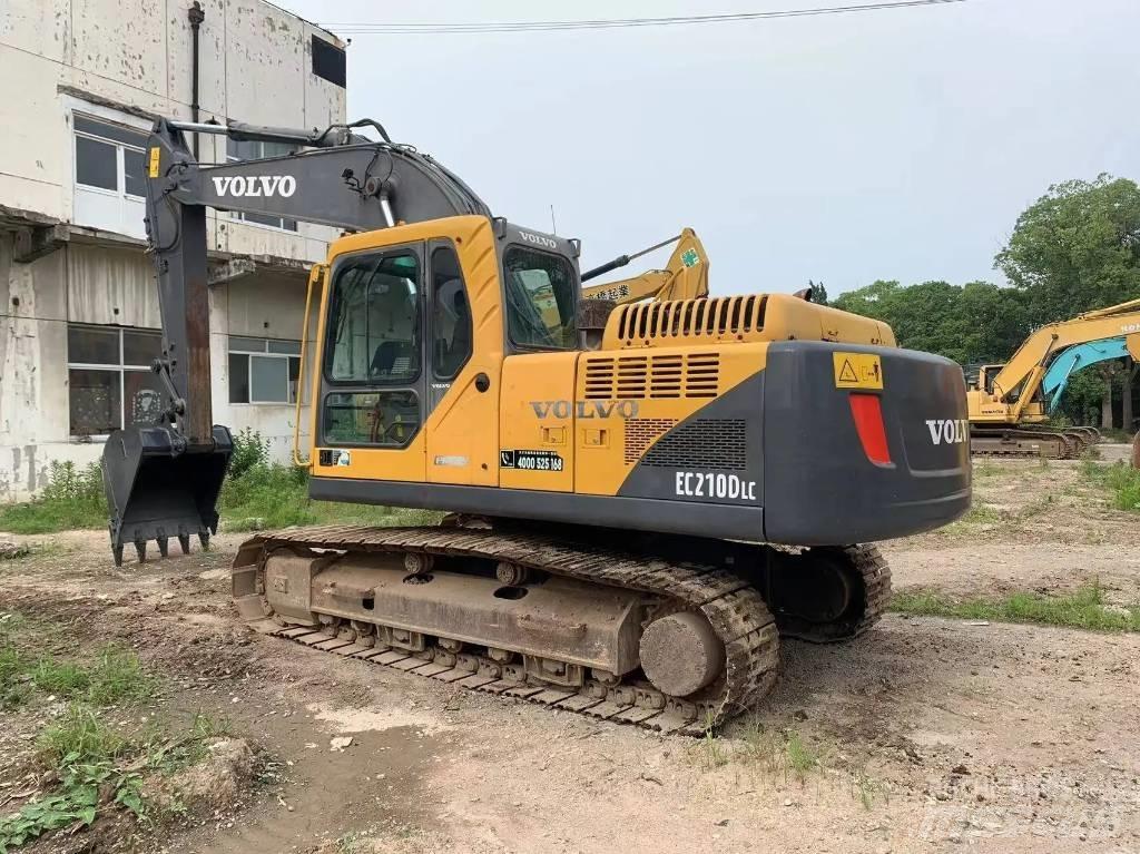 Volvo EC210 Гусеничные экскаваторы