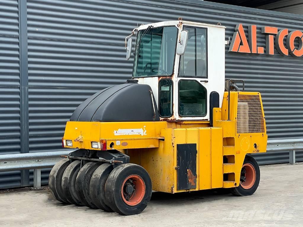 Dynapac CP 142 Пневматические катки