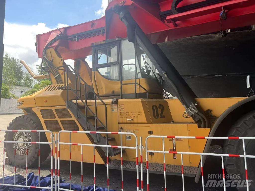 Sany SRSC 45V Ричстакеры