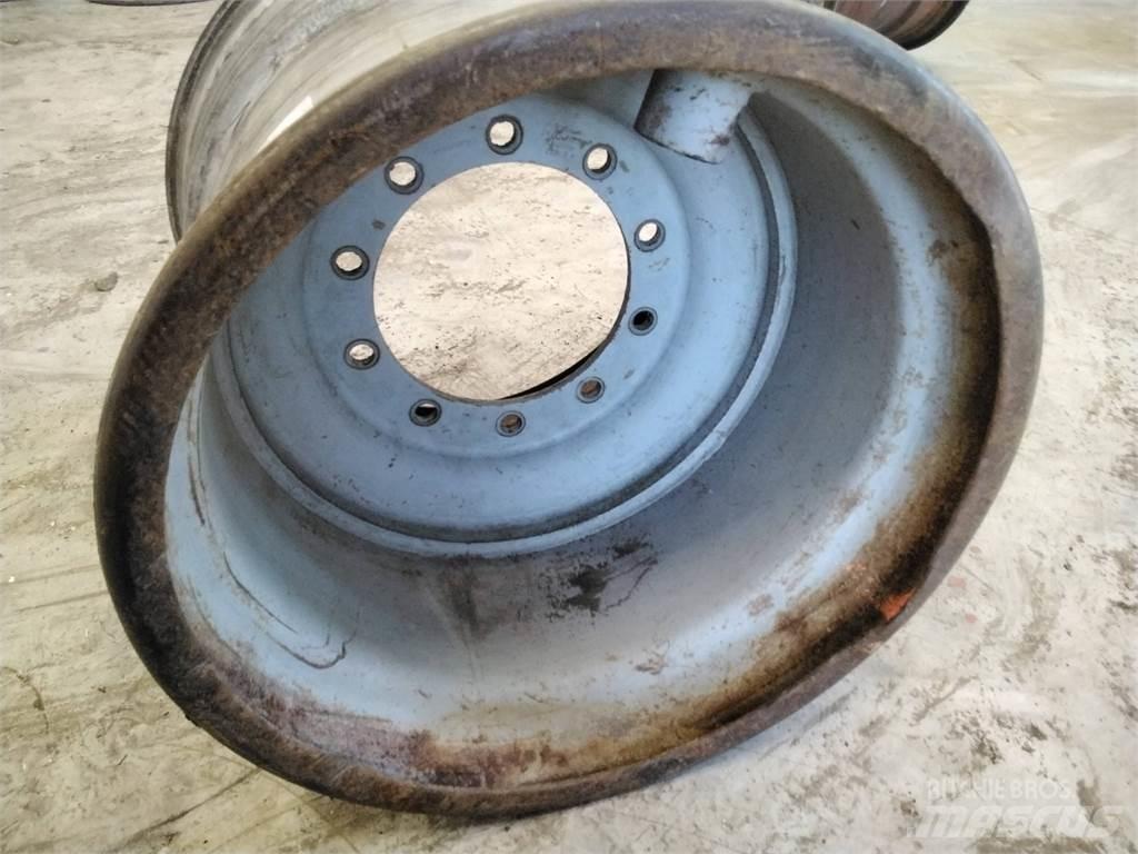 Valmet 860 24x26,5 Шины и колёса