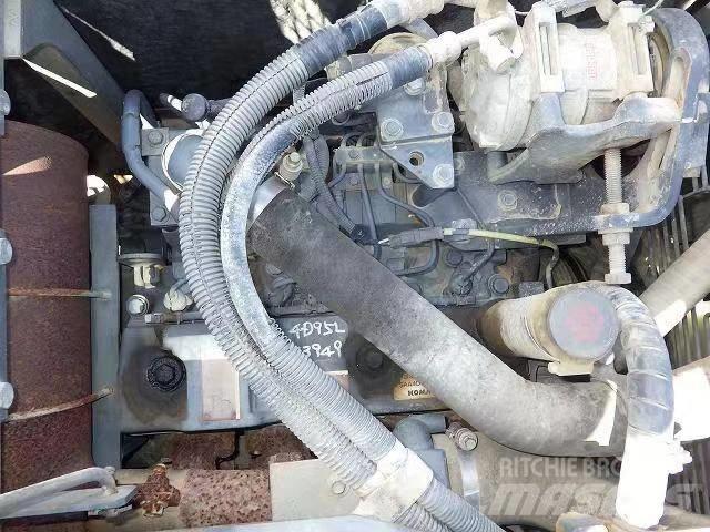Komatsu PC 128 Гусеничные экскаваторы