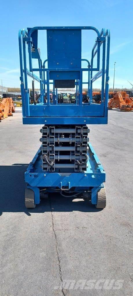 GENIE GS4047 Ножничные подъемники