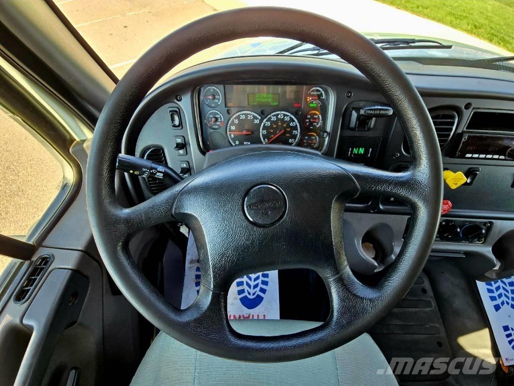 Freightliner M 106 Грузовики-Самосвалы