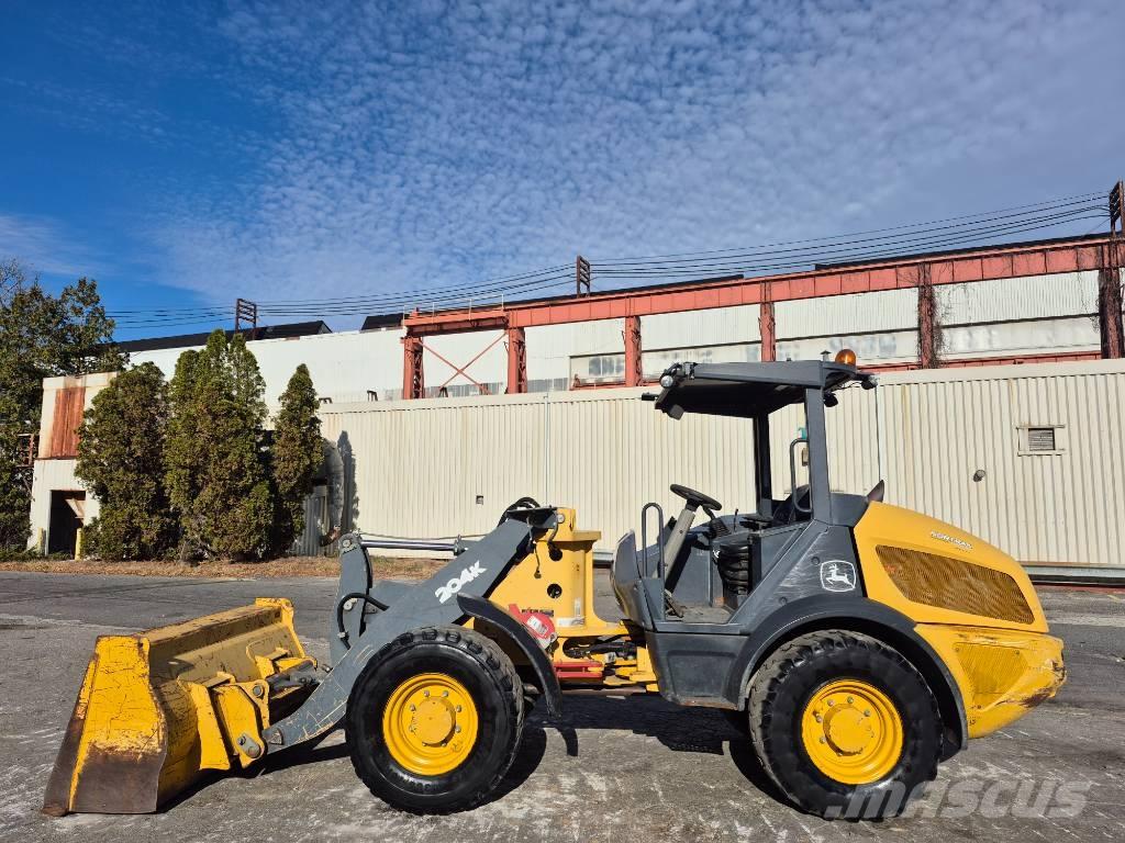 John Deere 204 K Фронтальные погрузчики