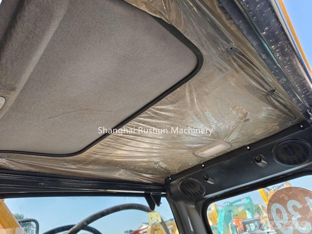 Hyundai 220 Гусеничные экскаваторы