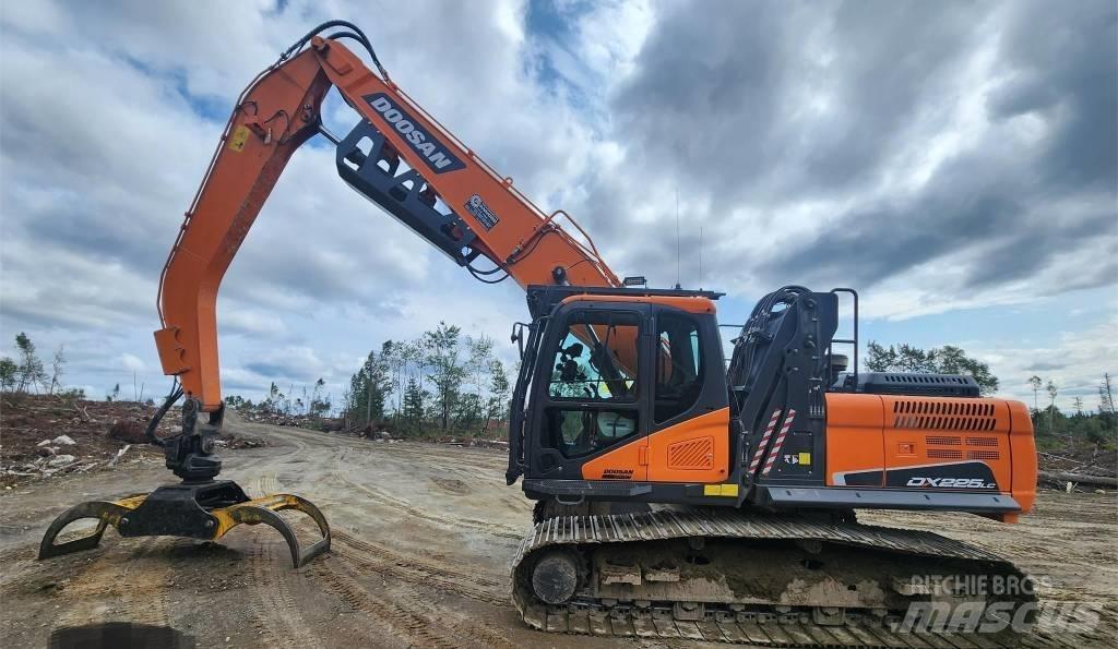 Doosan DX 225 LC-5 Гусеничные экскаваторы
