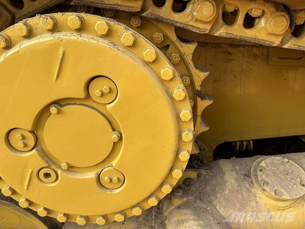 CAT D8R Гусеничные бульдозеры