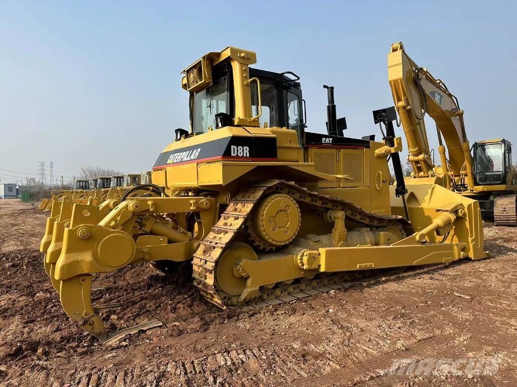 CAT D8R Гусеничные бульдозеры