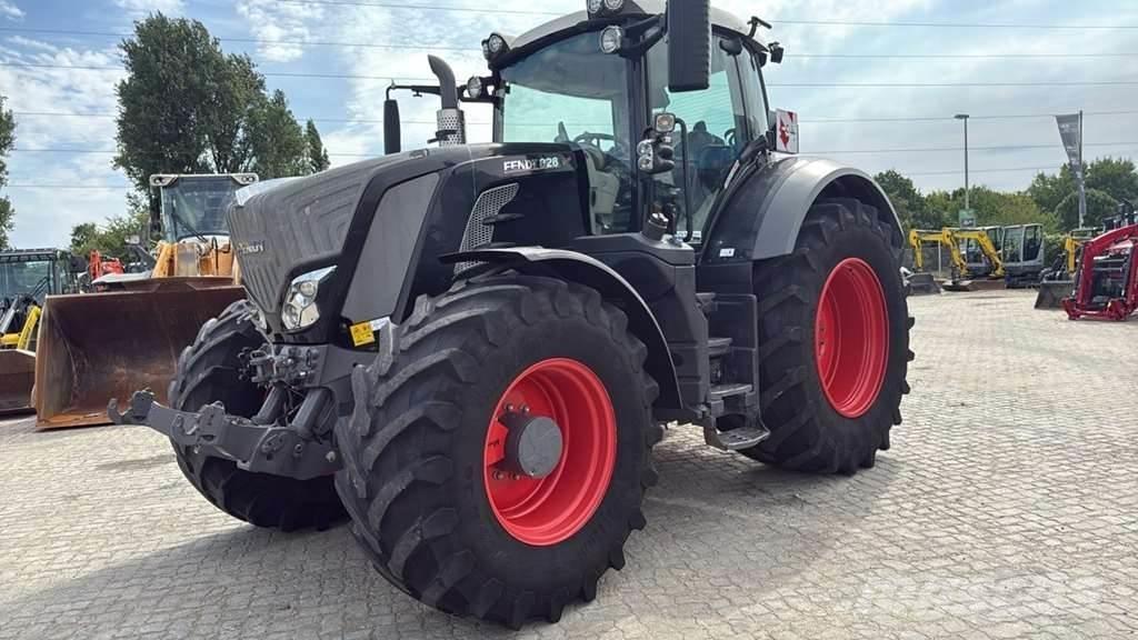 Fendt 828 Vario 0 Трактора