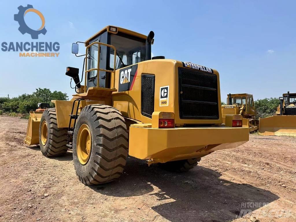 CAT 950G Фронтальные погрузчики
