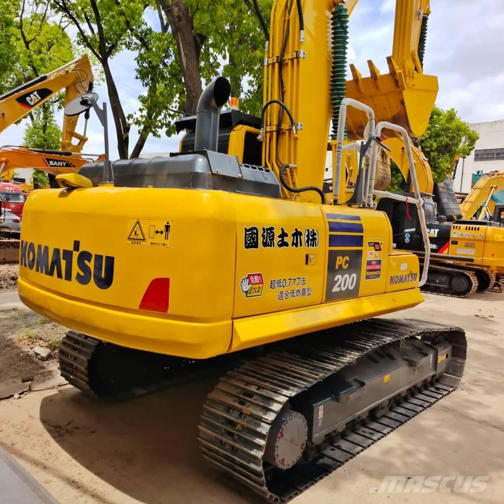 Komatsu PC 200-8 Гусеничные экскаваторы