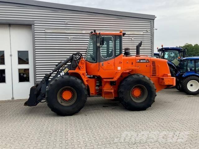 Doosan DL 200 TC Фронтальные погрузчики