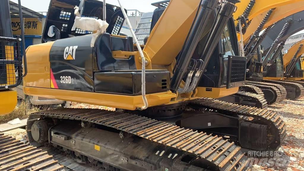 CAT 326 Гусеничные экскаваторы
