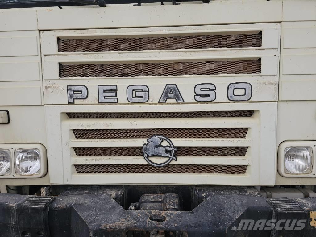 Pegaso 2323k Бетононасосы