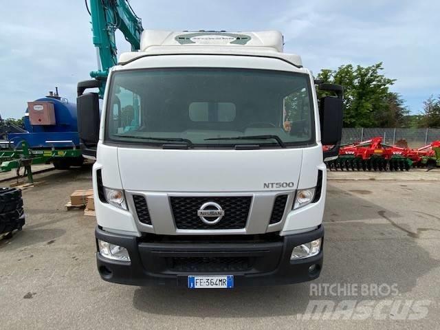 Nissan NT500 Бортовые фургоны