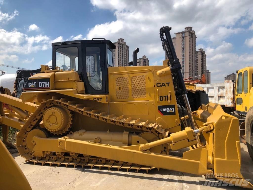 CAT D 7 H Гусеничные бульдозеры