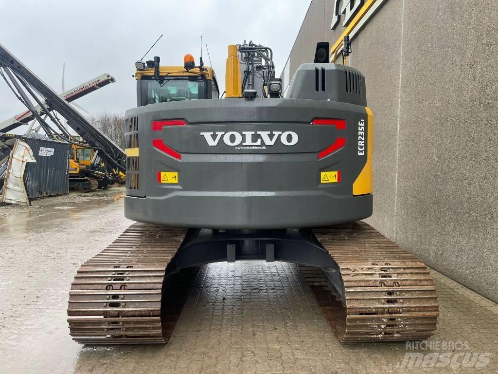 Volvo ECR 235 EL Гусеничные экскаваторы