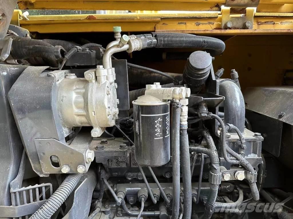 Komatsu PC70-8 Малые экскаваторы 7т-12т