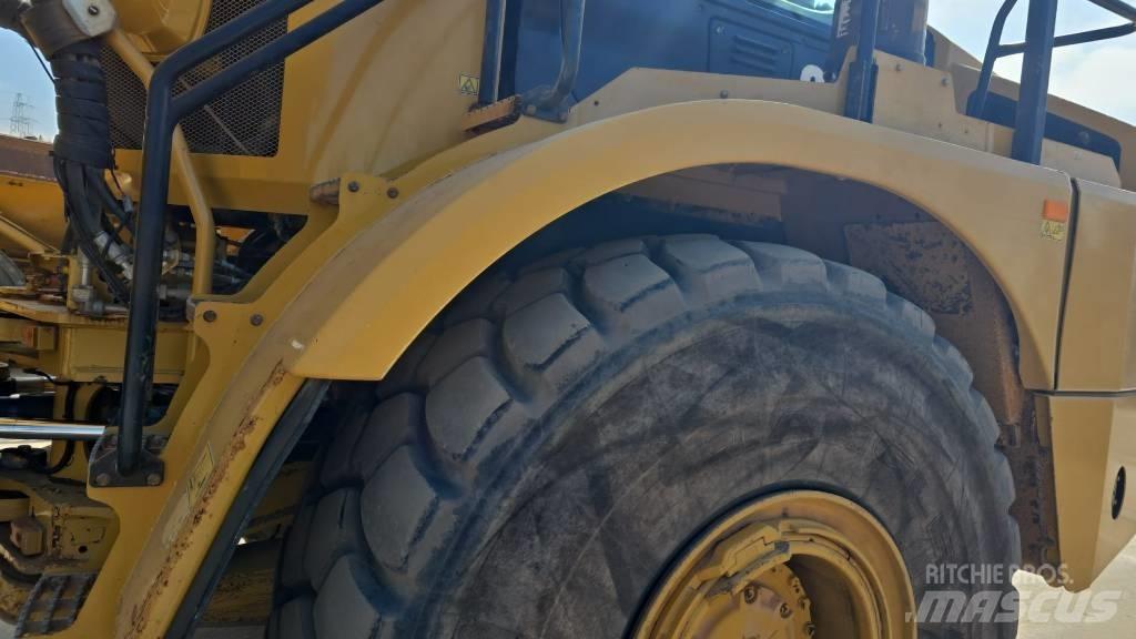 CAT 745 Шарнирно-сочленённые самосвалы